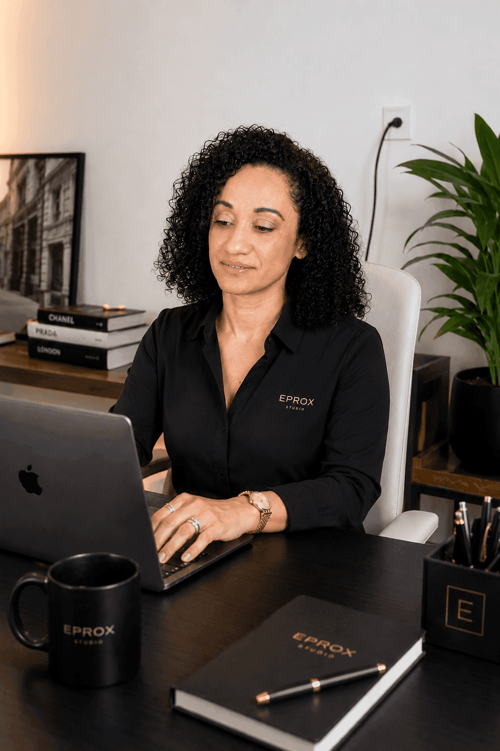 Elis, founder of Eprox Studio